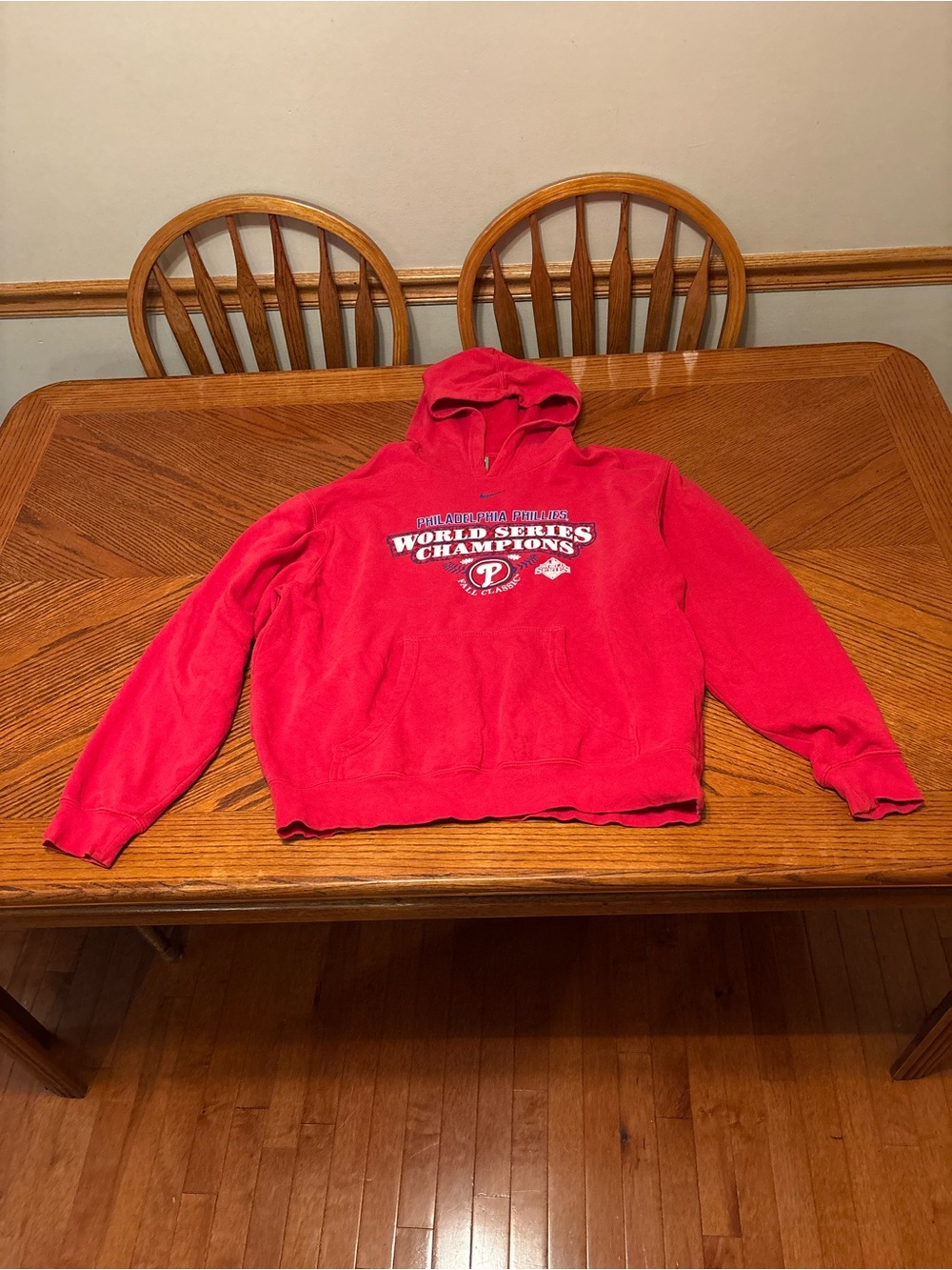 Vintage Nike Team Philadelphia Phillies 2008 World Series Champions Hoodie - Red